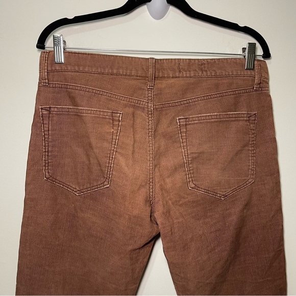 Gap Women’s Brown Sexy Boyfriend Corduroy straight mid rise leg in 27R - Picture 8 of 9